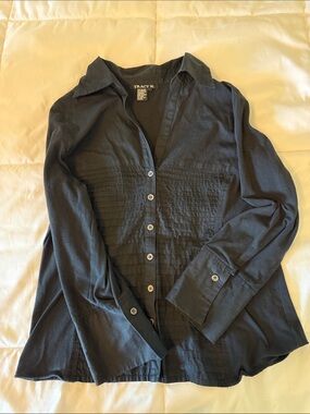 Tracy M Black Pintuck Button-Front Shirt